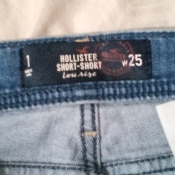 Hollister low rise shorts size w 25 size 1 - Picture 2 of 4